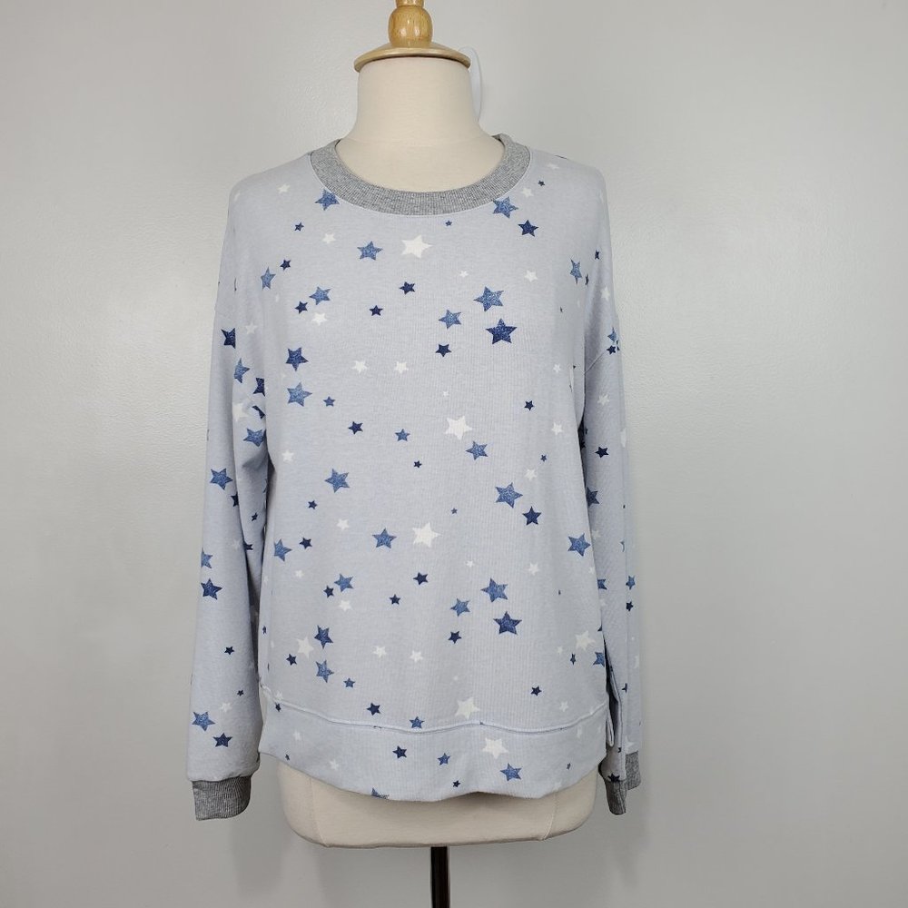 Splendid Gray With Blue & White Stars Very Soft Drop Shoulder Pajama Top Size M